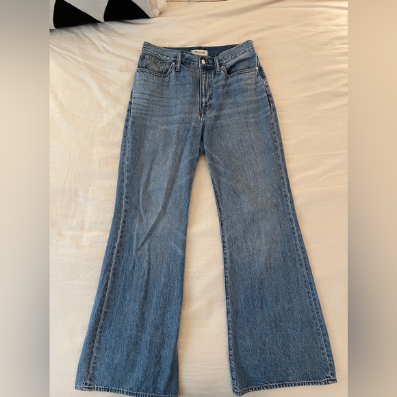 Madewell Baggy Flare Jeans - Picture 2 of 12